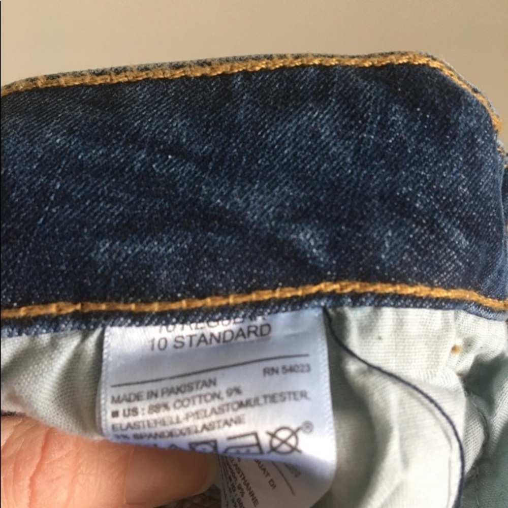 Old Navy Rockstar Skinny Fit Jeans - Picture 8 of 8